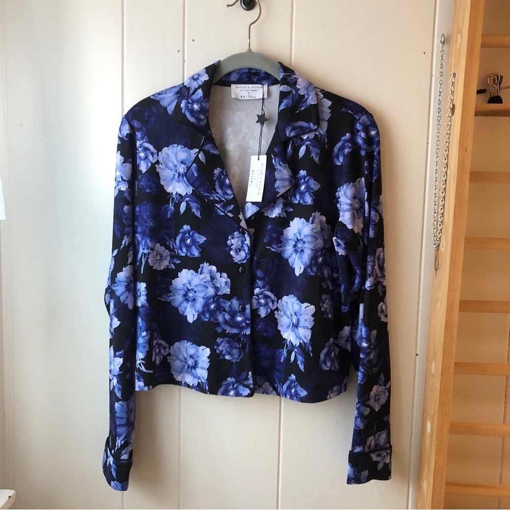 *ALICE x OLIVIA *Top only Purple L/S Unisex Sleep New Women’s size Small - Picture 2 of 5